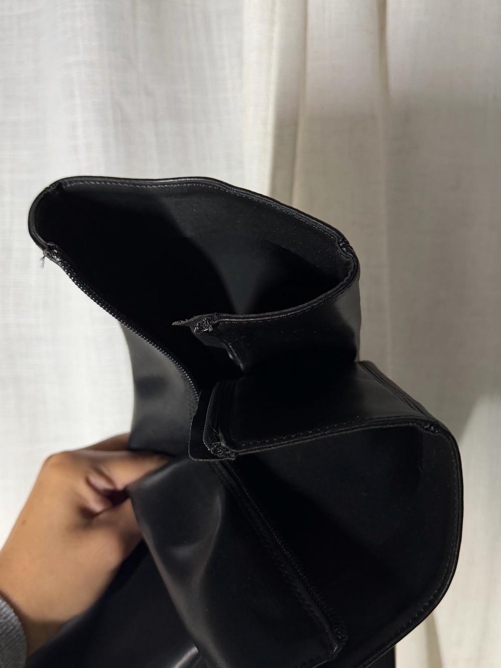 Vibram five finger heels - Picture 5 of 9